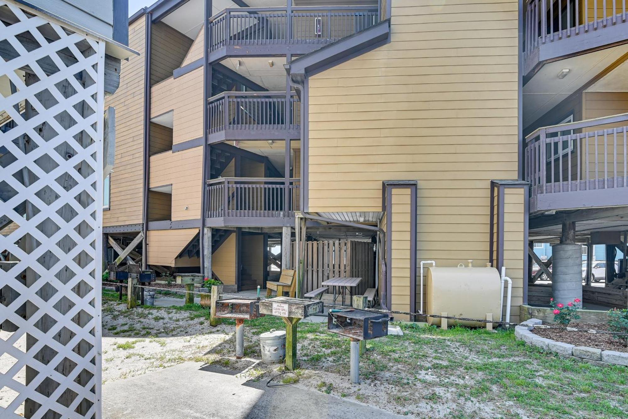 Coastal Condo On Beach With Community Pool Access! Myrtle Beach Exterior foto